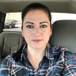 Meet your Posher, Lorena